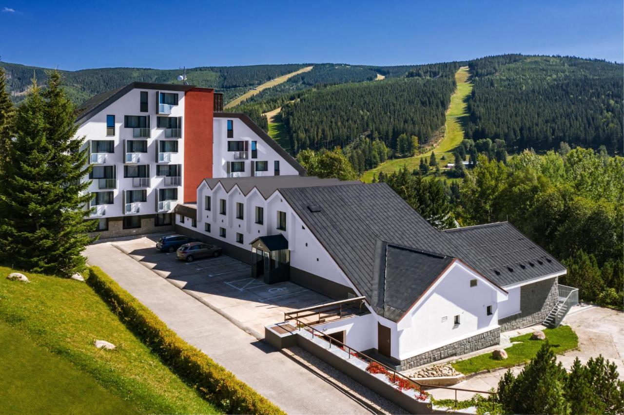 Wellness Hotel Astra Spindleruv Mlyn Exterior photo