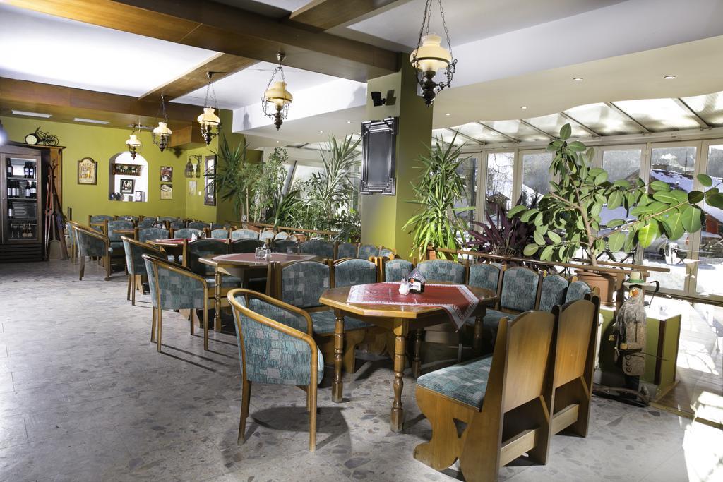 Wellness Hotel Astra Spindleruv Mlyn Exterior photo